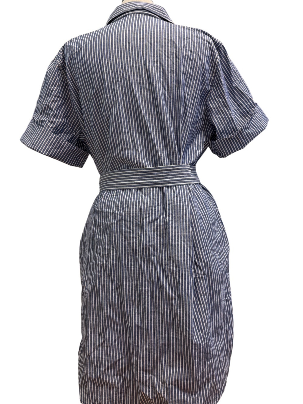 By Malene Birger
100% silk trimming Blue and White Striped Midi Shirt Dress - Picture 7 of 8